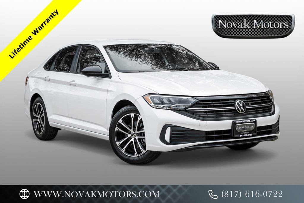 Used 2022 Volkswagen Jetta Sport image 1