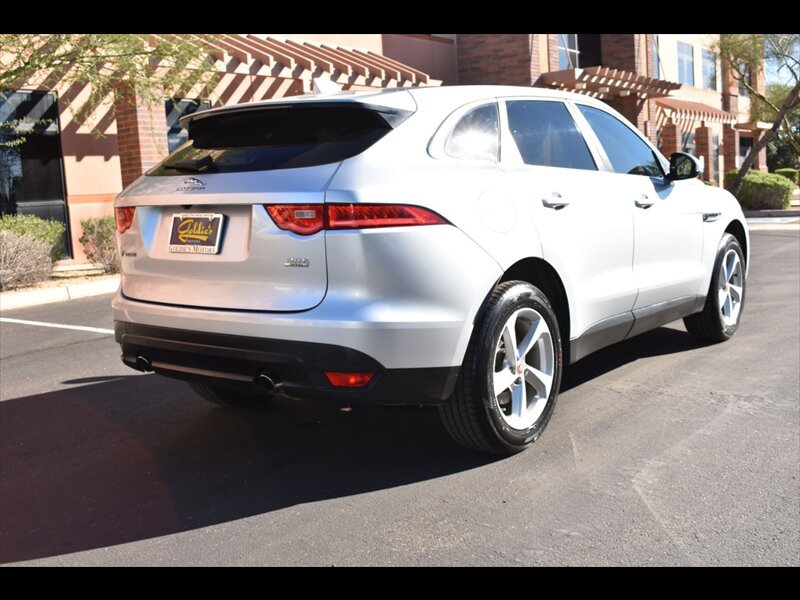 Used 2019 Jaguar F-PACE Premium AWD/4WD image 7