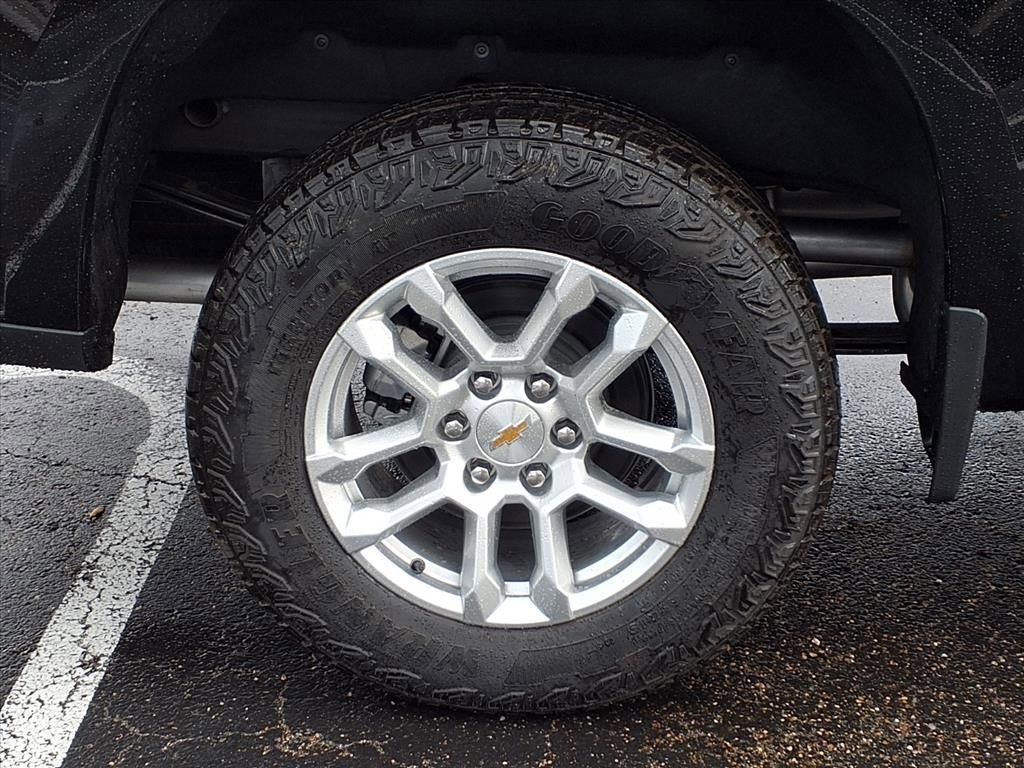 New 2026 Chevrolet Silverado 1500 LT AWD/4WD image 4