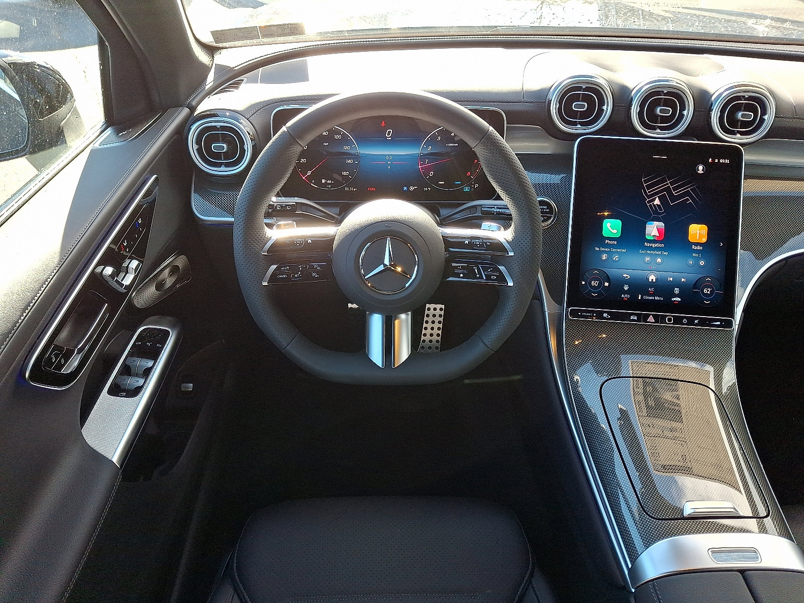 Used 2026 Mercedes-Benz GLC 300 4MATIC image 9
