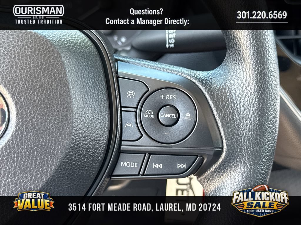 Used 2024 Toyota Corolla LE FWD image 24