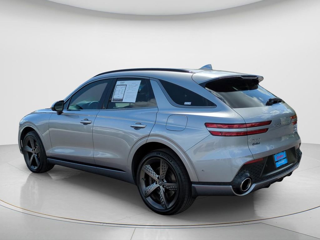 Used 2024 Genesis GV70 3.5T Sport w/ Sport Prestige Package image 16