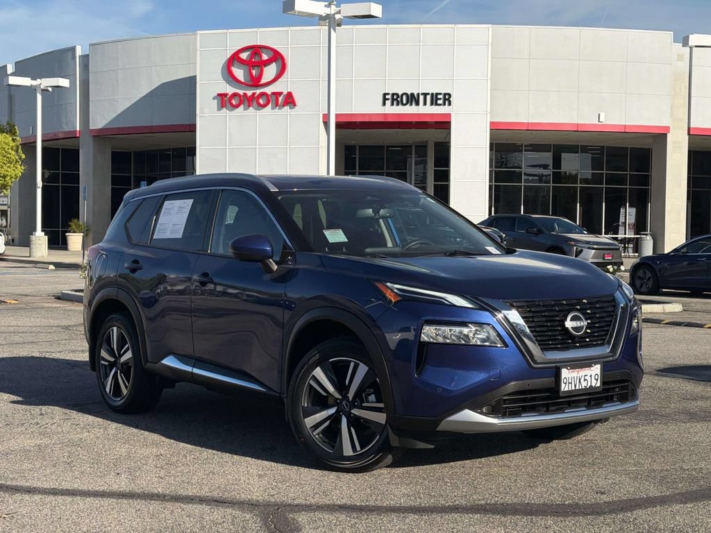 Used 2023 Nissan Rogue Platinum w/ Platinum Premium Package FWD image 1