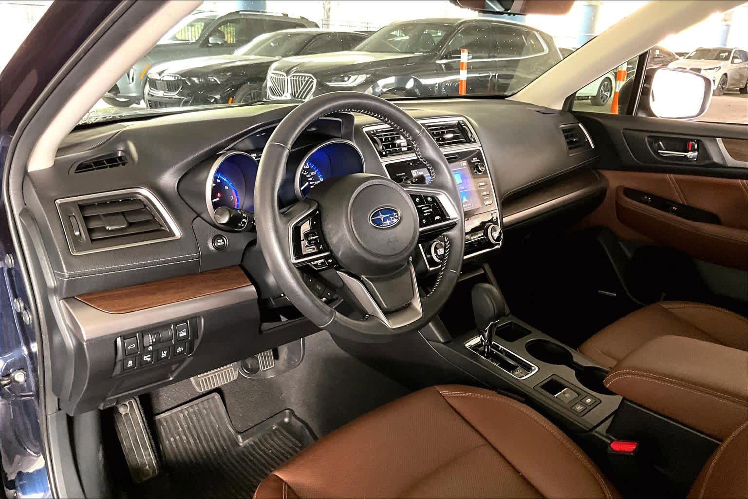 Used 2018 Subaru Outback 3.6R Touring AWD/4WD image 33