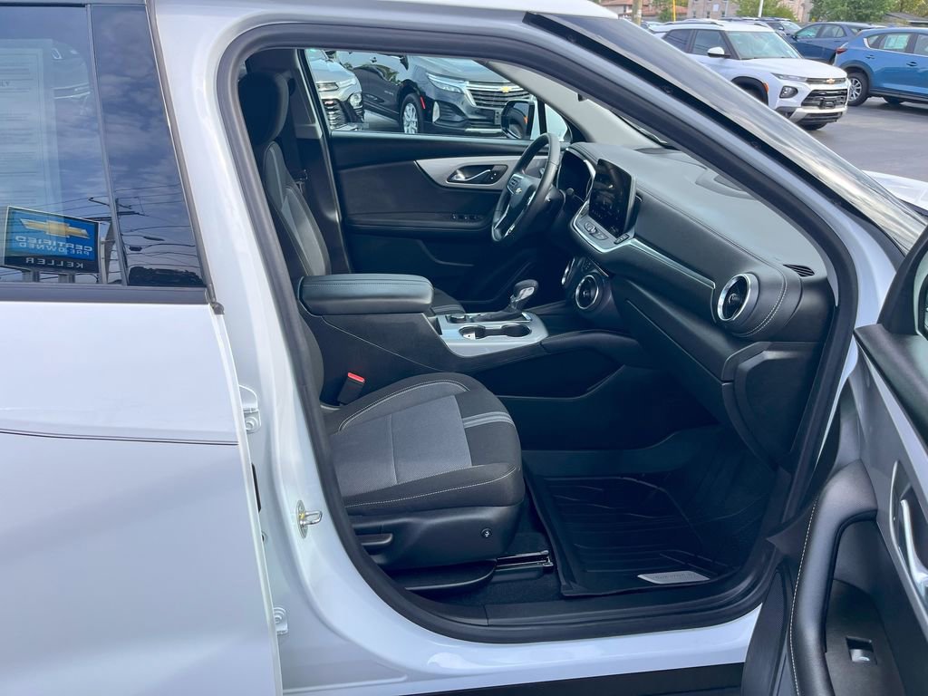 Certified 2023 Chevrolet Blazer LT w/ Driver Confidence Package image 17