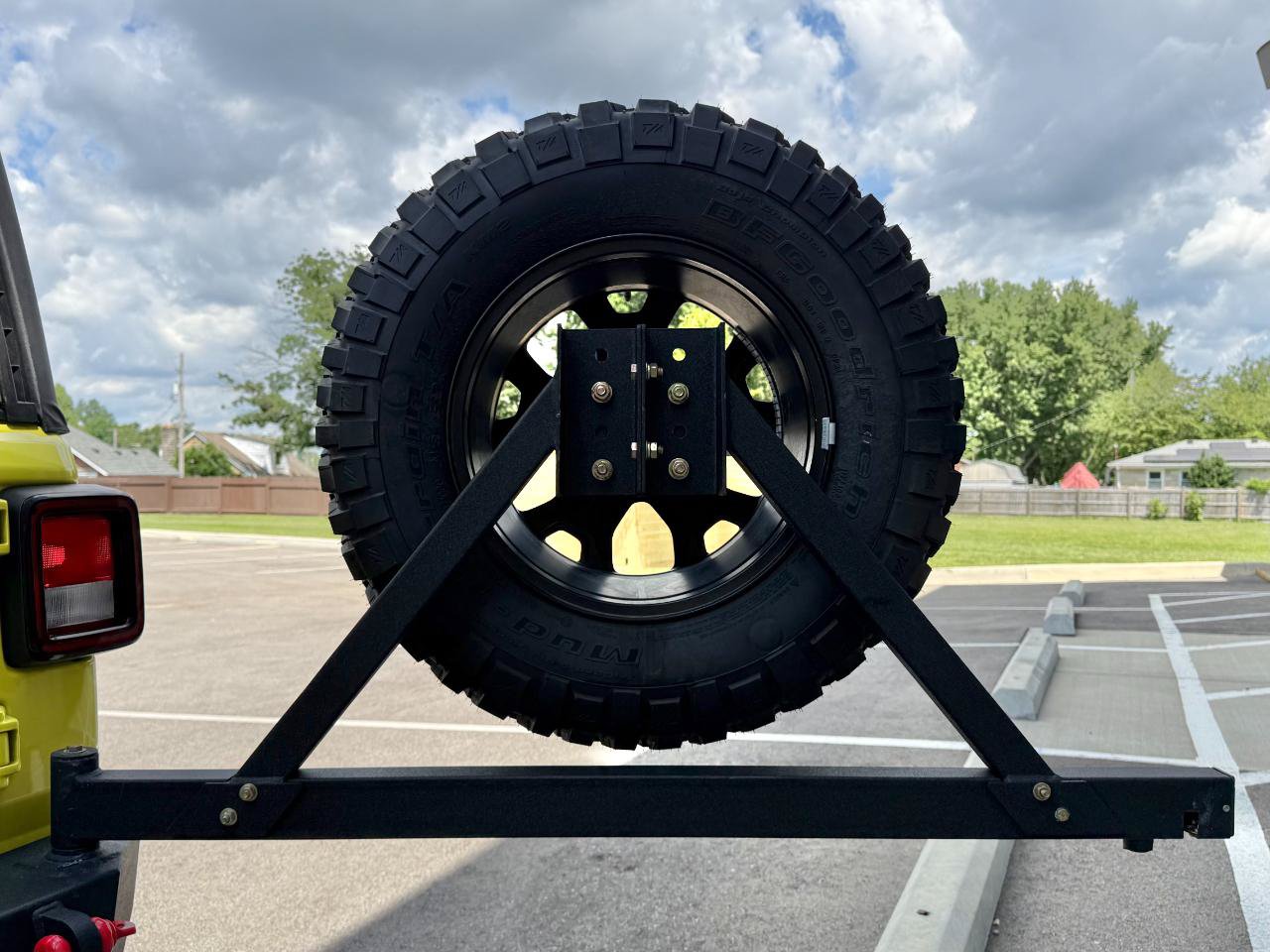 Used 2023 Jeep Wrangler Sport AWD/4WD image 23