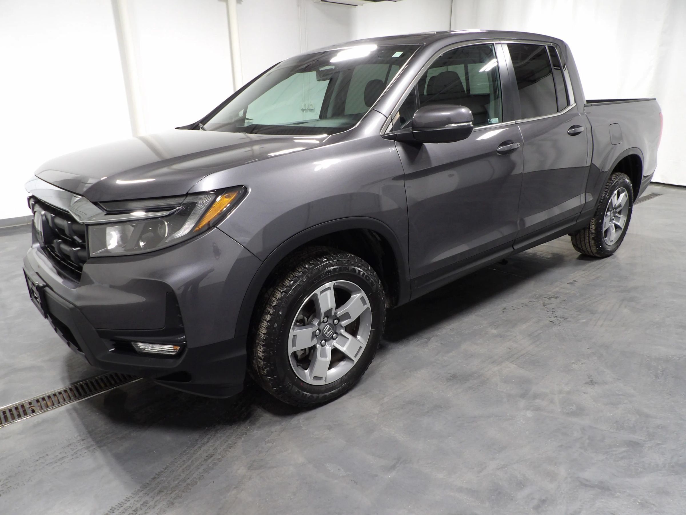 Used 2025 Honda Ridgeline RTL image 5