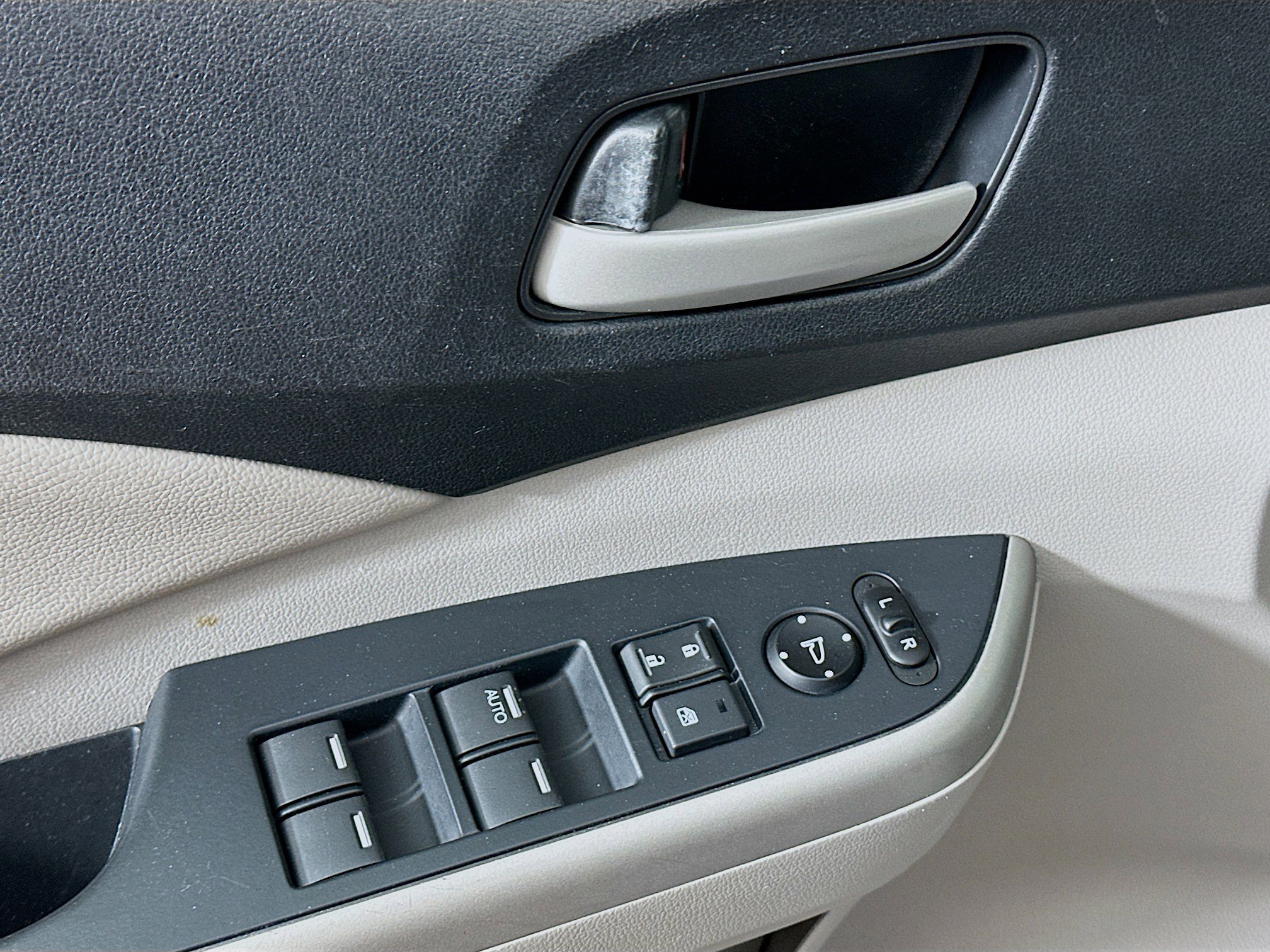 Used 2013 Honda CR-V EX-L image 15