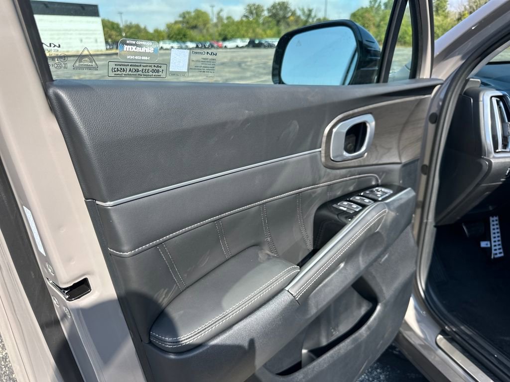 New 2026 Kia Sorento SX image 10