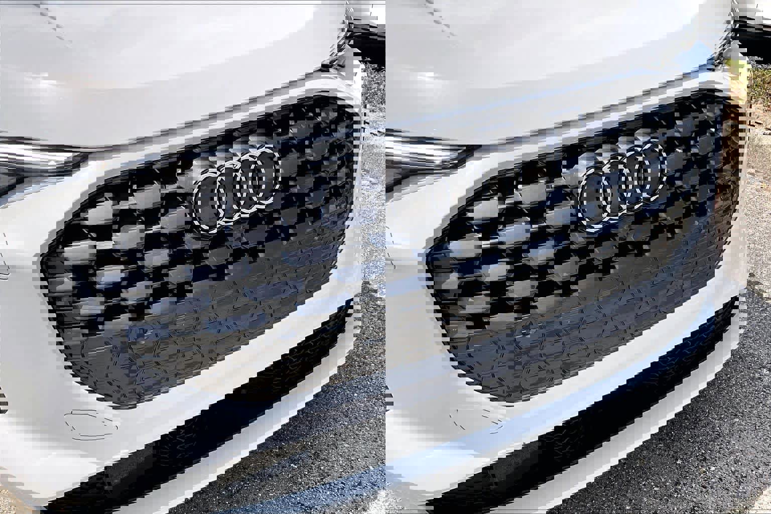 Used 2025 Audi Q5 Premium Plus w/ Premium Plus image 30