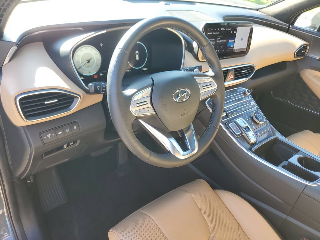 Used 2021 Hyundai Santa Fe Calligraphy AWD/4WD image 18