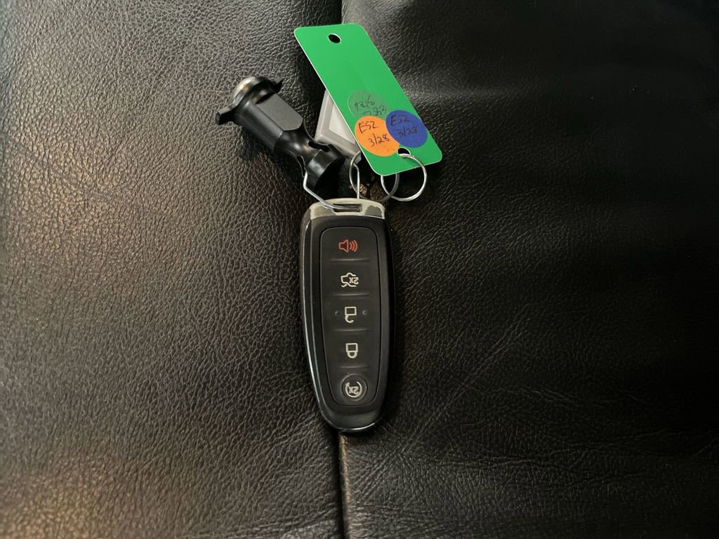 Used 2018 Ford Flex SEL w/ Equipment Group 202A FWD image 28