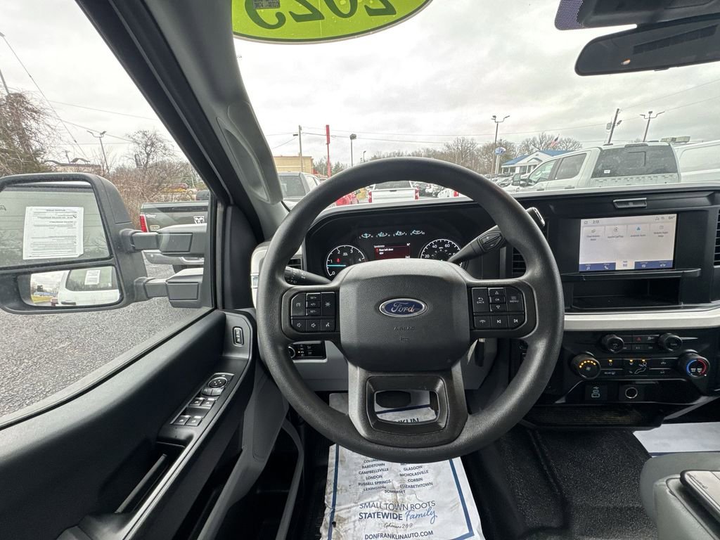 Used 2025 Ford F550 4x4 Crew Cab Super Duty image 14