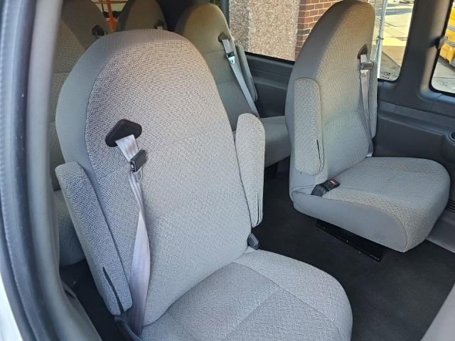 Used 2014 Chevrolet Express 3500 LT w/ LT Preferred Equipment Group RWD image 6