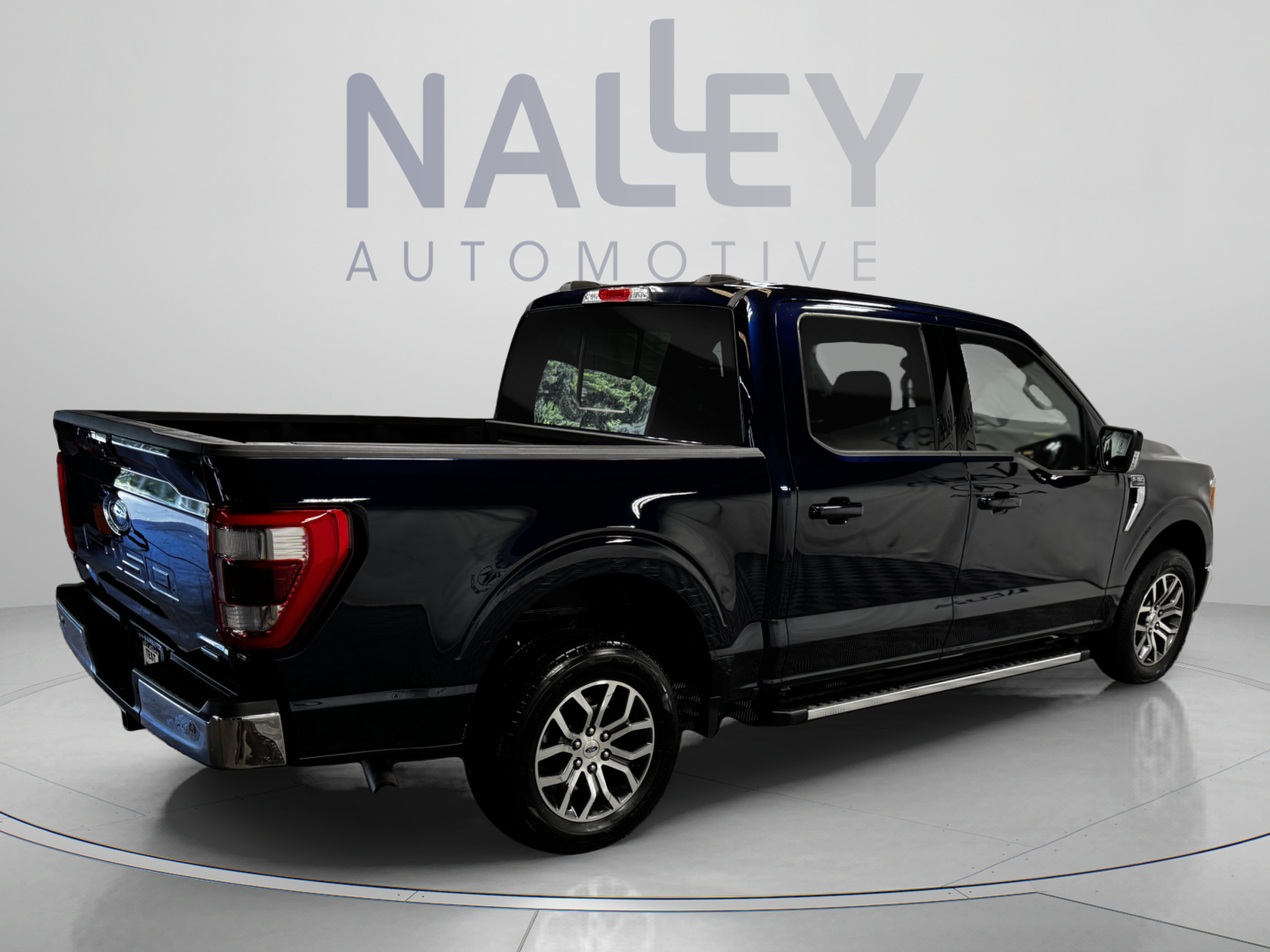 Used 2022 Ford F150 Lariat RWD image 5