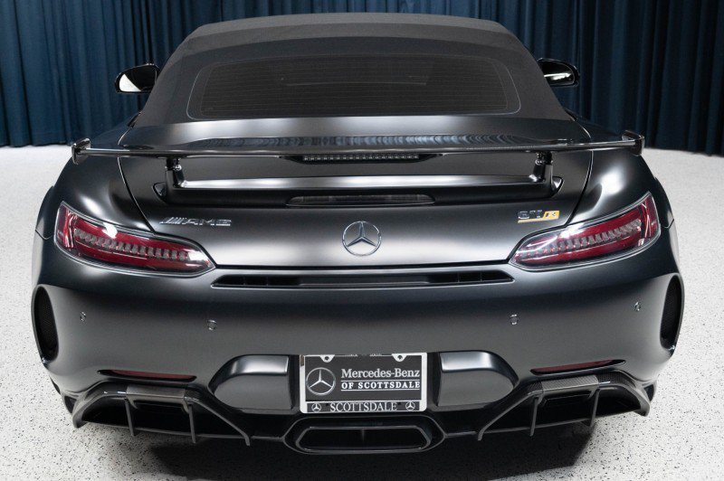 Used 2020 Mercedes-Benz AMG GT R image 8