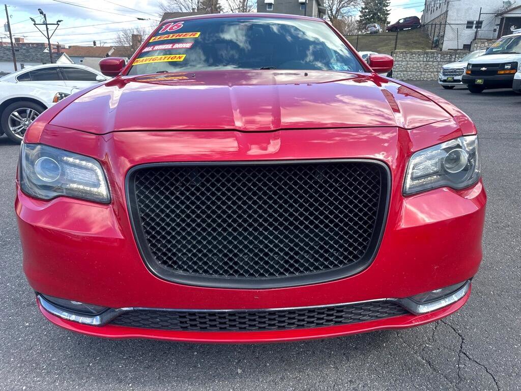 Used 2016 Chrysler 300 S image 14