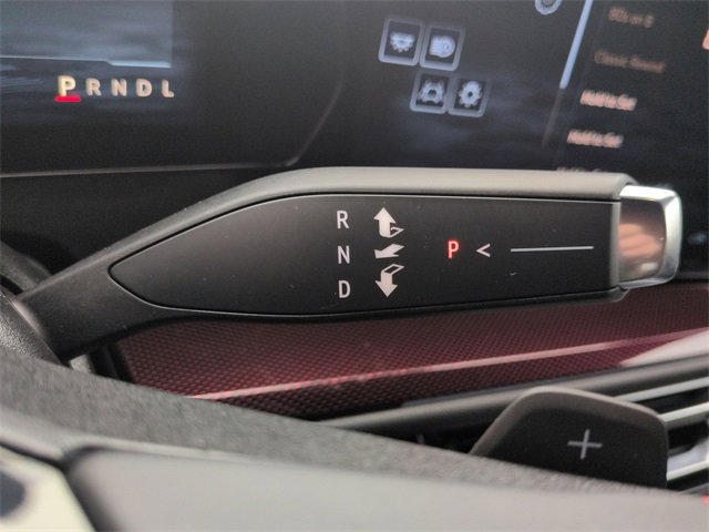 Used 2024 Chevrolet Traverse RS image 16