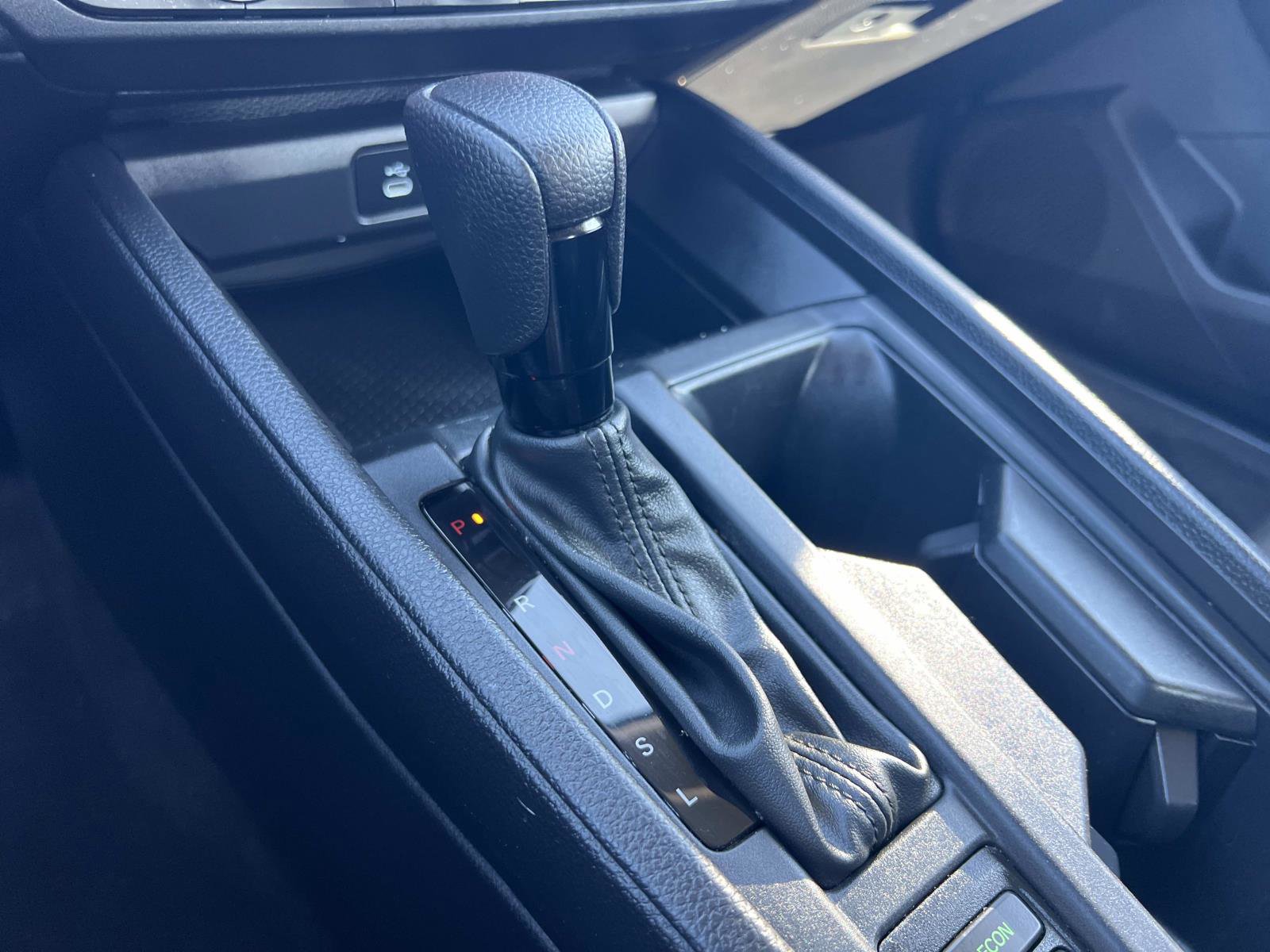 Certified 2023 Honda Accord EX image 15