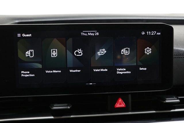 Used 2025 Kia Carnival FWD image 26