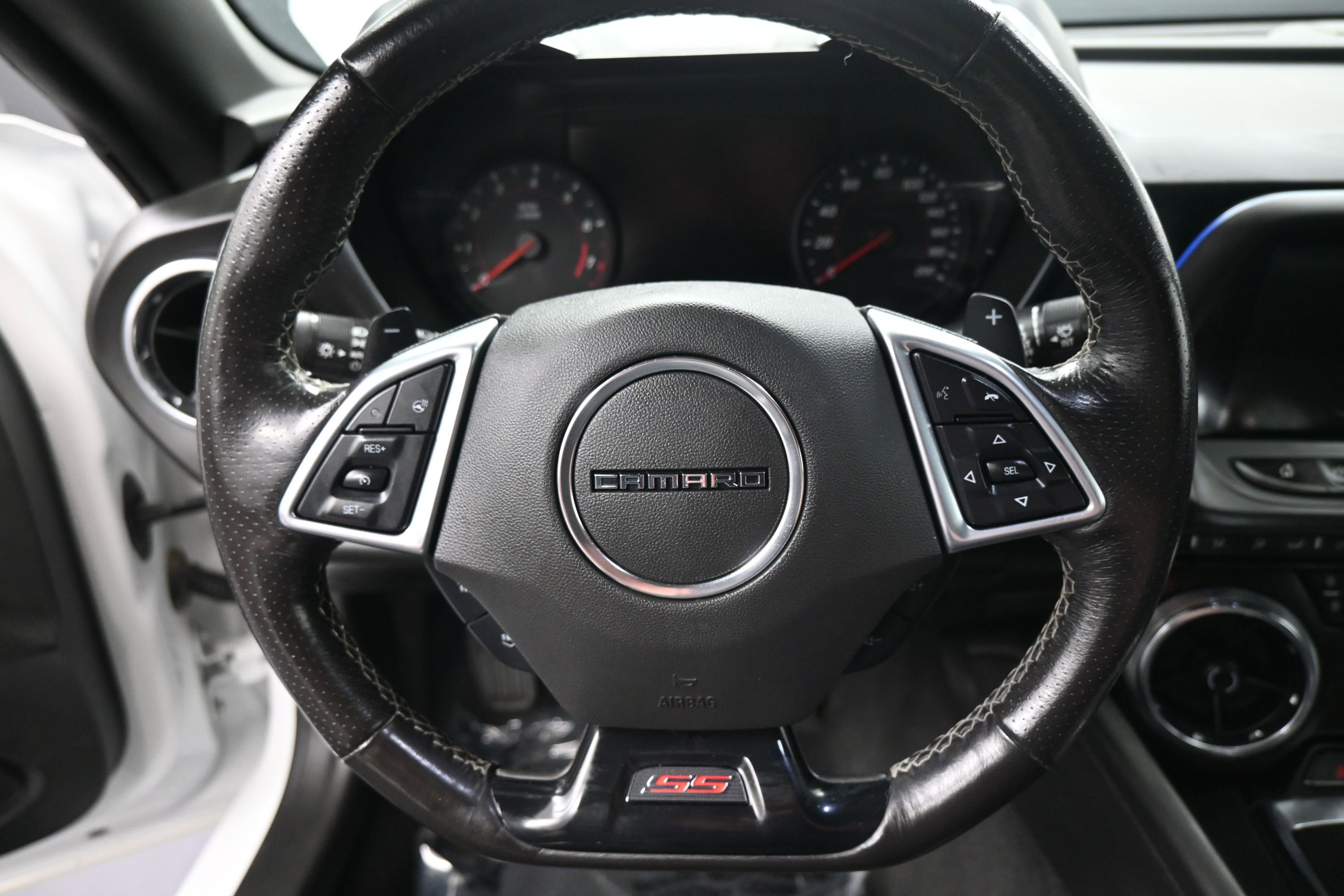 Used 2018 Chevrolet Camaro SS w/ Redline Edition RWD image 16