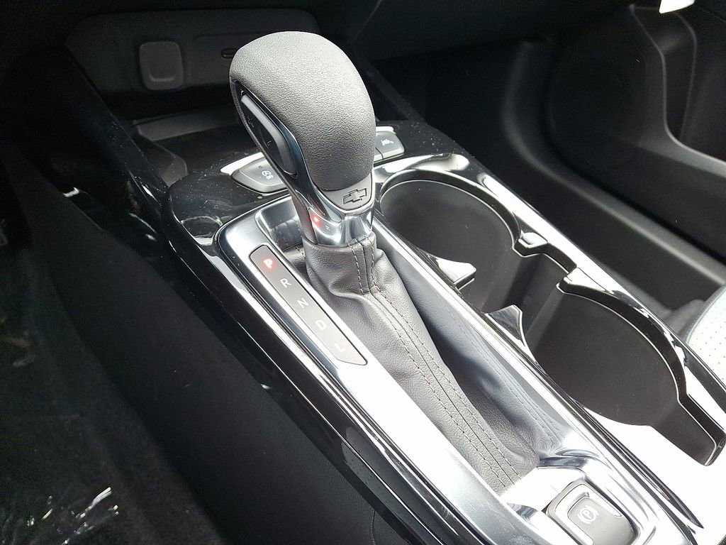 New 2026 Chevrolet Trax LT w/ Sunroof Package image 7