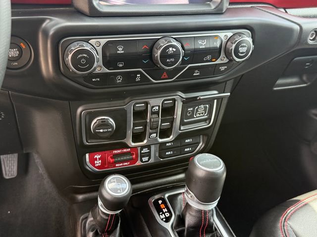 Used 2023 Jeep Gladiator Rubicon w/ LED Lighting Group AWD/4WD image 22