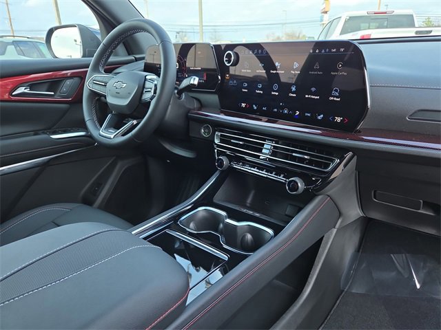 New 2026 Chevrolet Traverse Z71 w/ Driver Confidence Package image 17