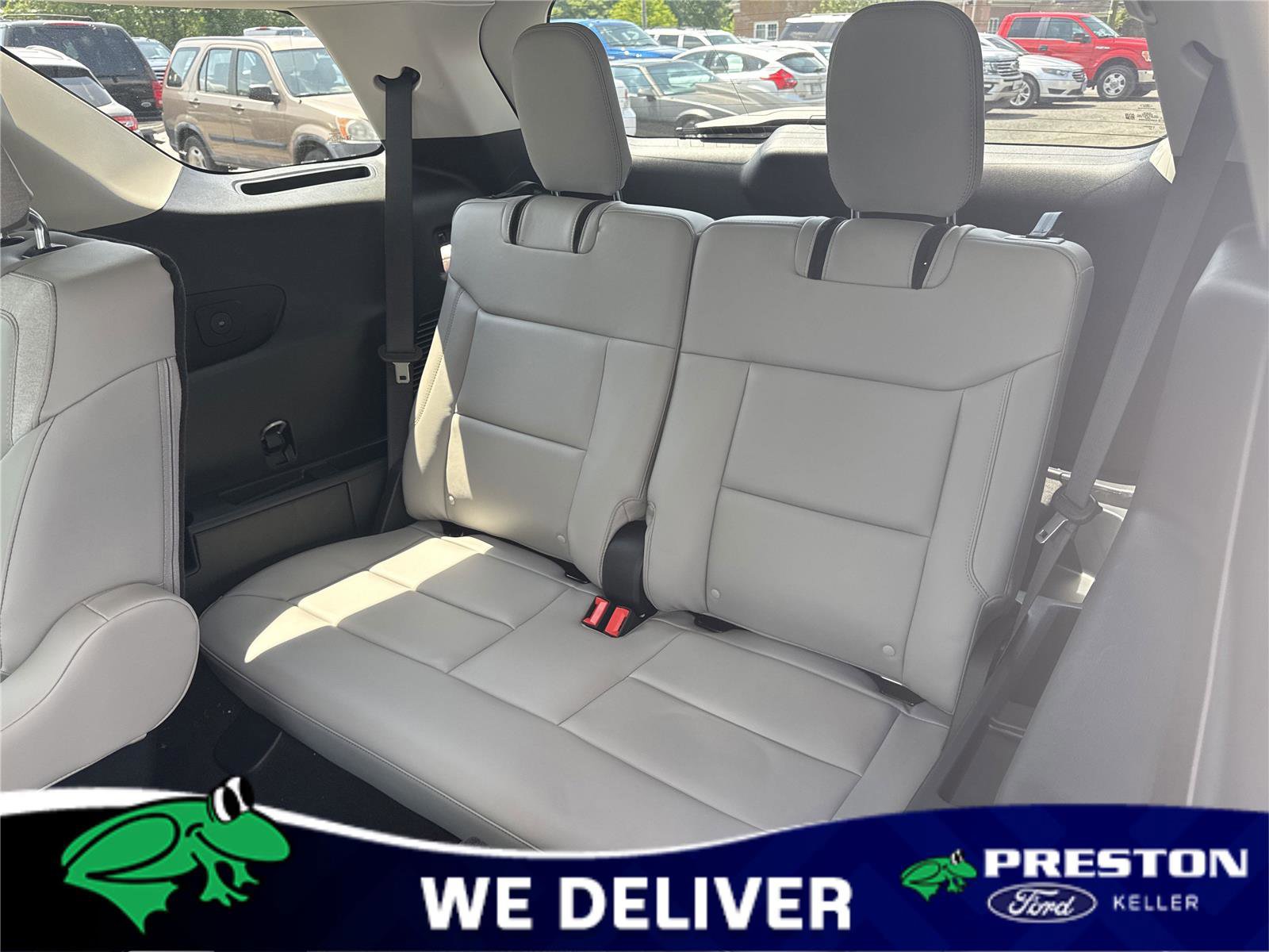 New 2025 Ford Explorer Active w/ Active Comfort Package image 24