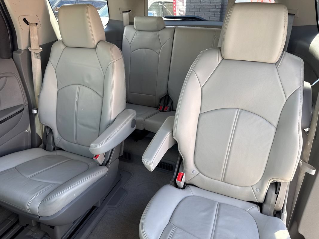 Used 2013 GMC Acadia SLT AWD/4WD image 15