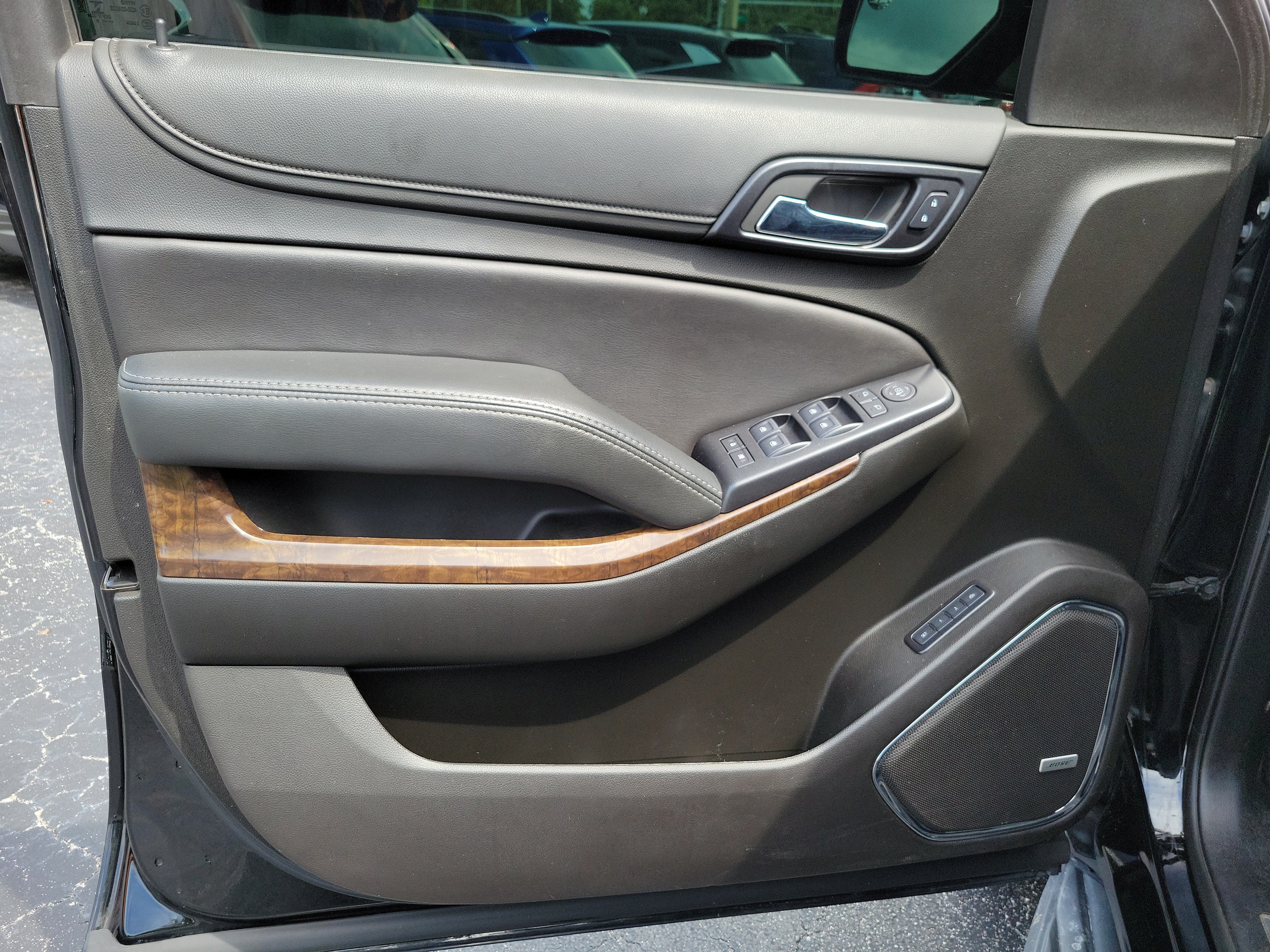 Used 2020 Chevrolet Tahoe LT RWD image 15