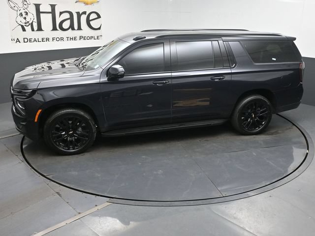 Certified 2026 Chevrolet Suburban RST w/ RST Capability Package AWD/4WD image 61