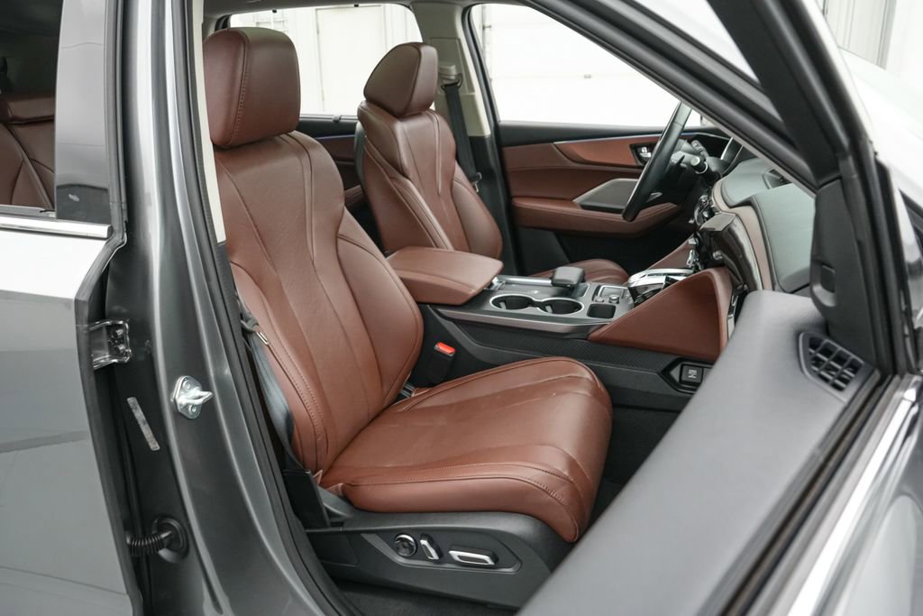 Used 2023 Acura MDX SH-AWD w/ Technology Package image 26