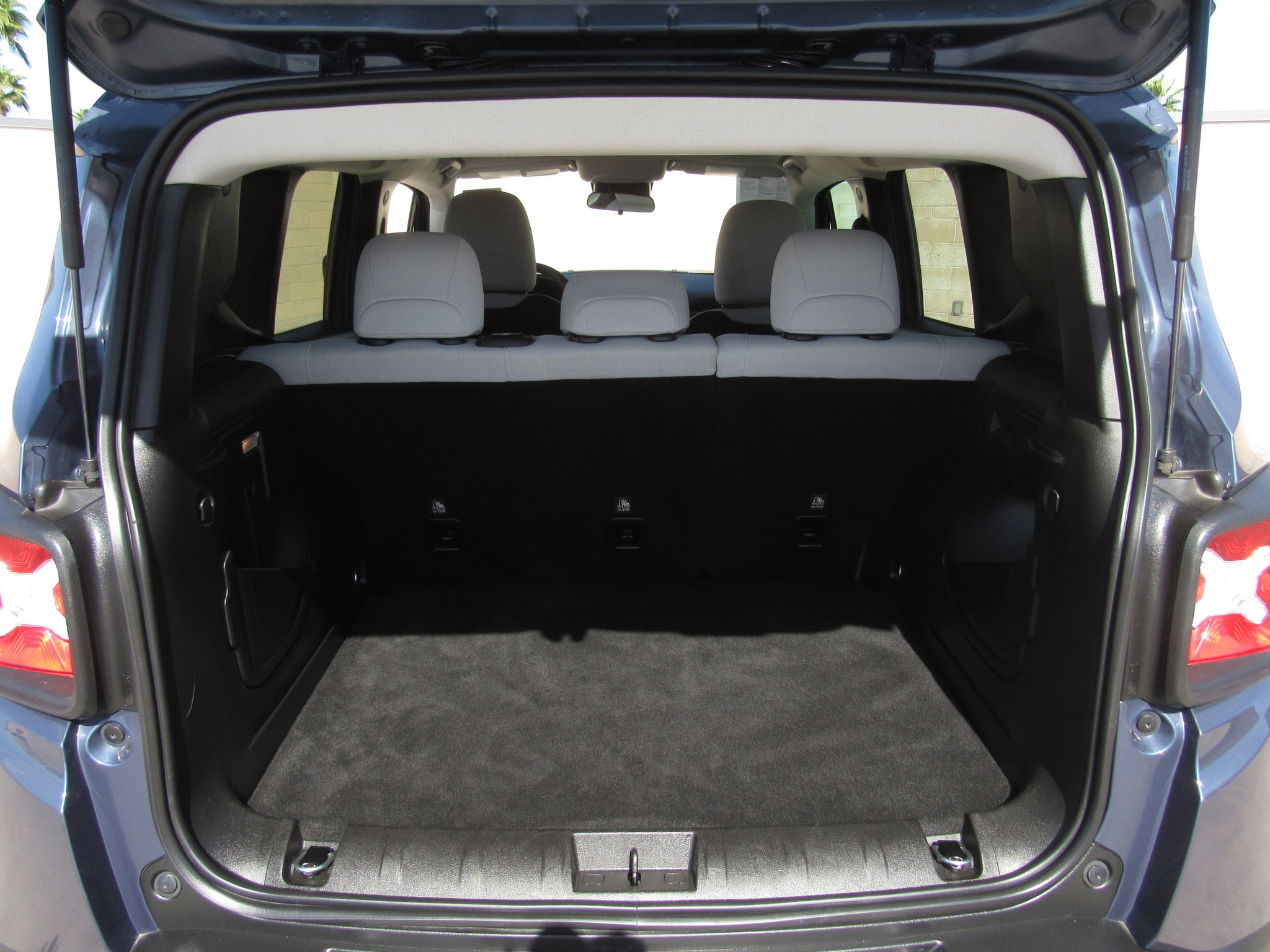 Used 2022 Jeep Renegade Latitude image 12