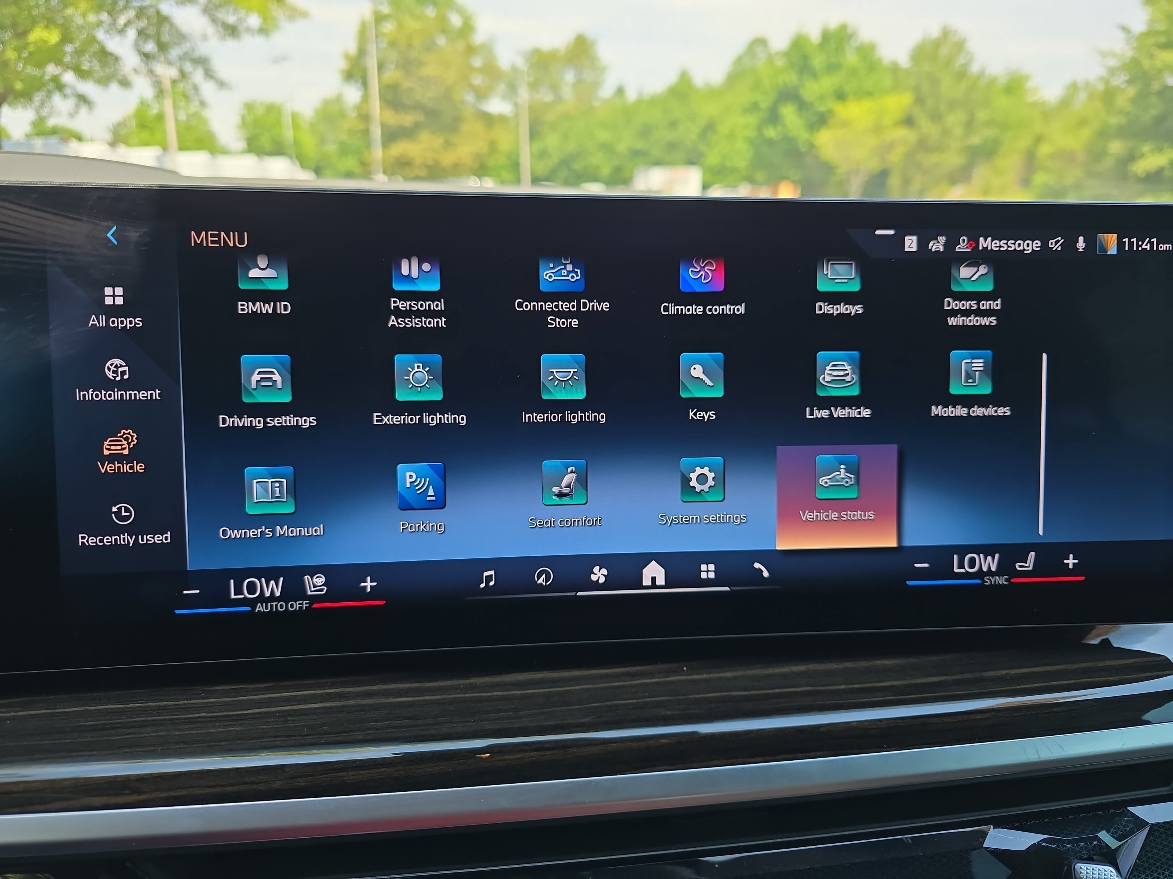 Used 2025 BMW X5 sDrive40i w/ Executive Package RWD image 24