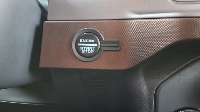 Used 2023 Ford Bronco Outer Banks image 29