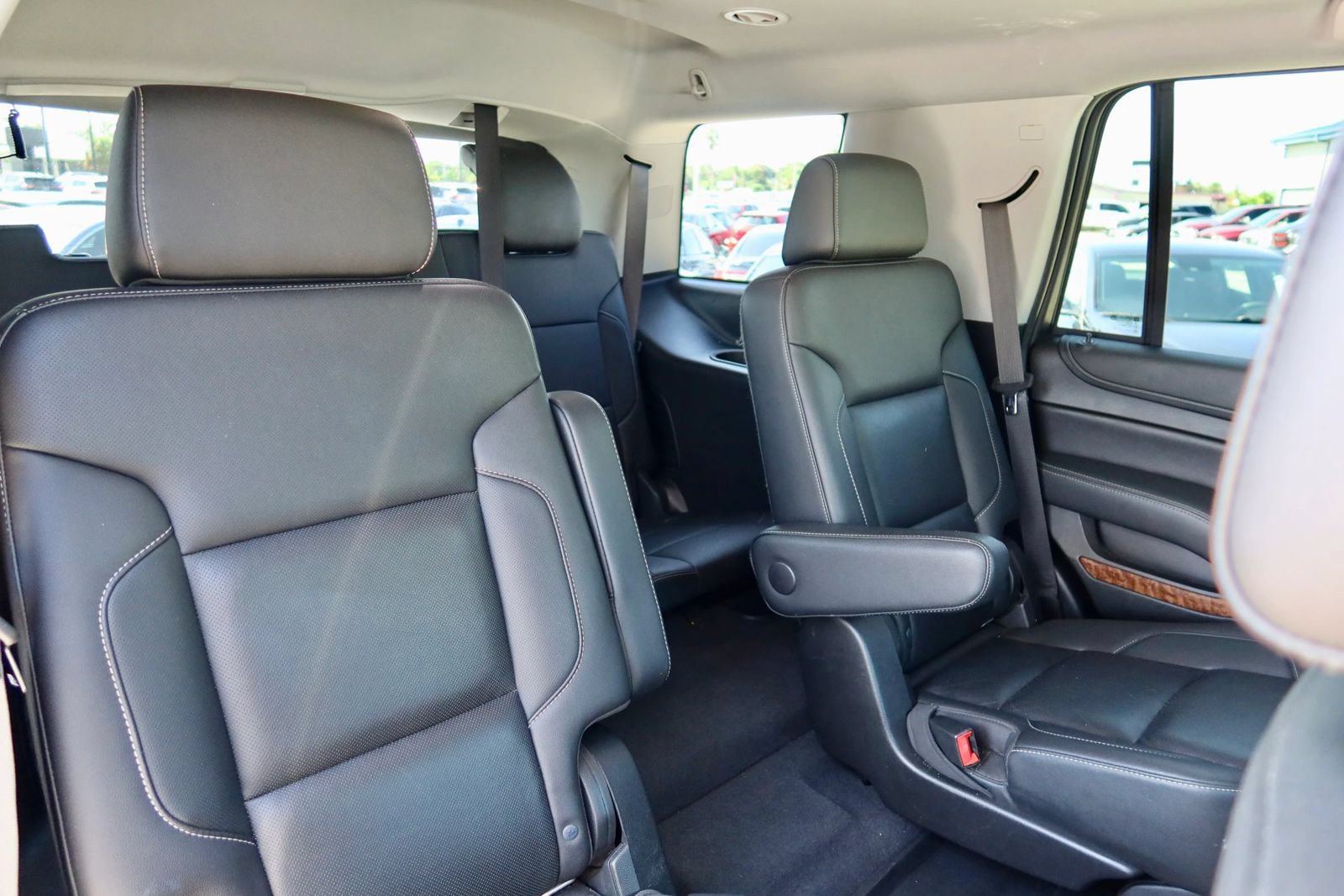 Used 2019 Chevrolet Tahoe Premier RWD image 19