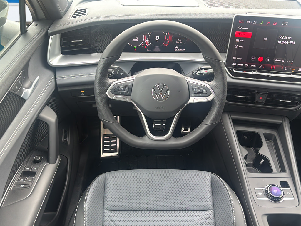 New 2026 Volkswagen Tiguan SE R-Line AWD/4WD image 18