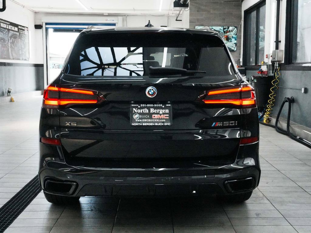 Used 2023 BMW X5 M50i w/ Executive Package AWD/4WD image 7