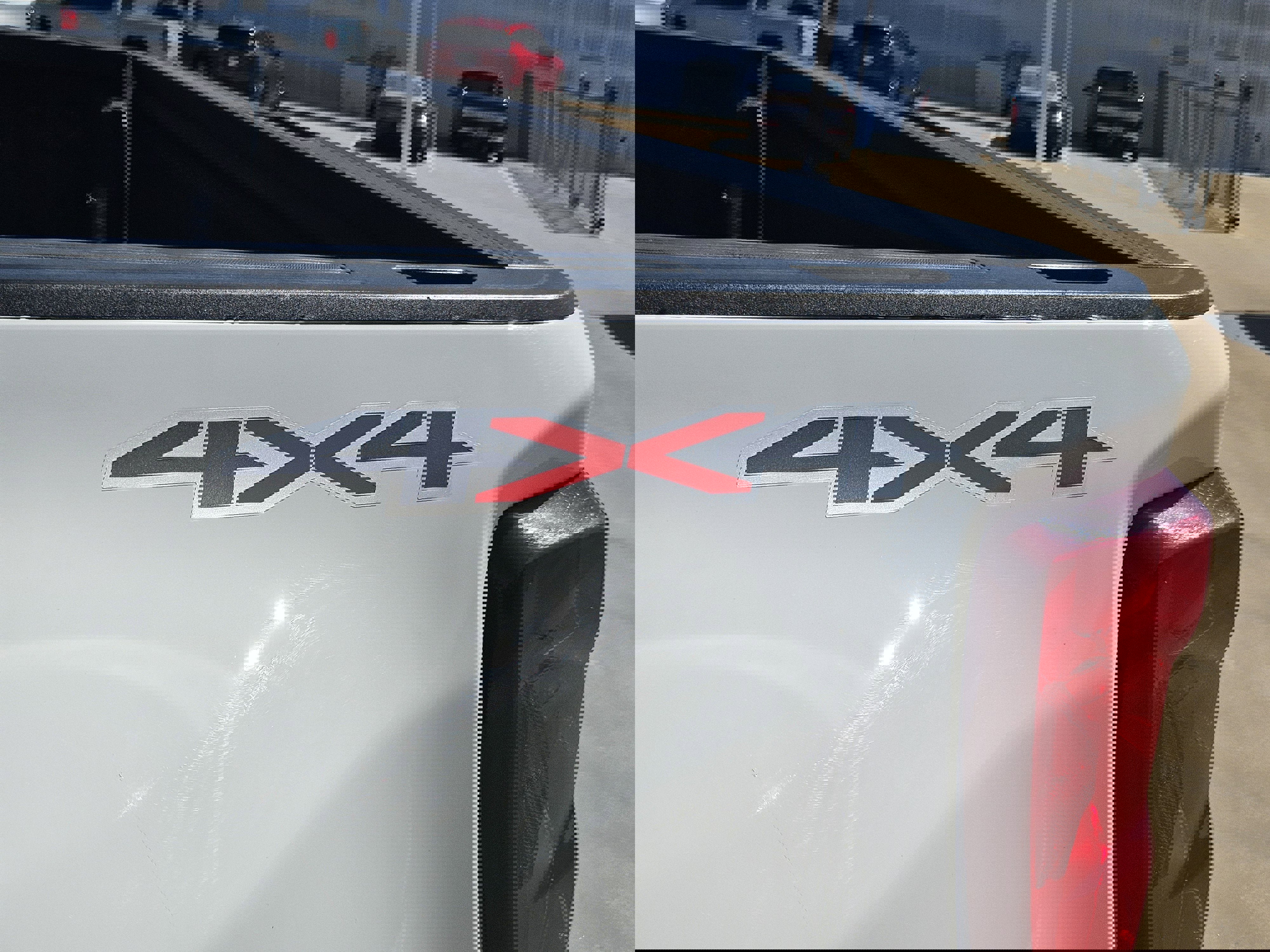 Used 2024 Chevrolet Silverado 3500 LT w/ Convenience Package image 9