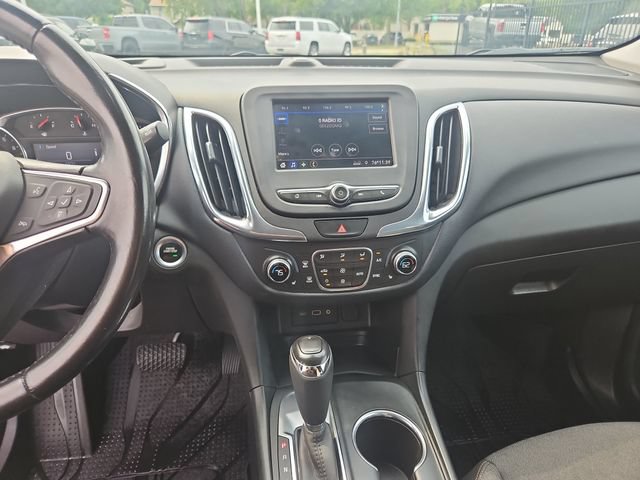 Used 2020 Chevrolet Equinox LT w/ Driver Convenience Package FWD image 18