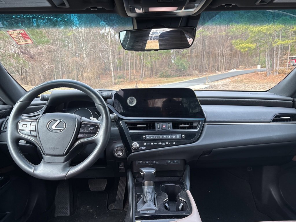 Used 2023 Lexus ES 250 w/ Premium Package image 20