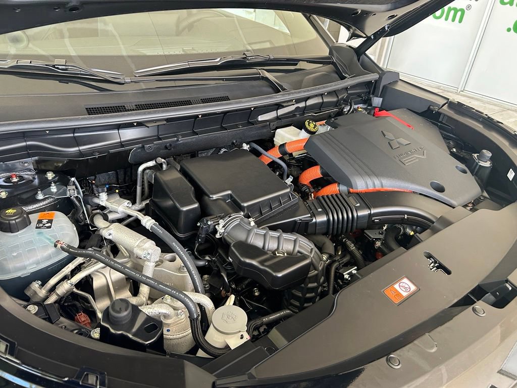 New 2026 Mitsubishi Outlander 4WD Plug-In Hybrid image 13