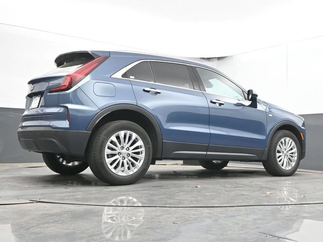Used 2024 Cadillac XT4 Luxury w/ Cold Weather Package AWD/4WD image 50