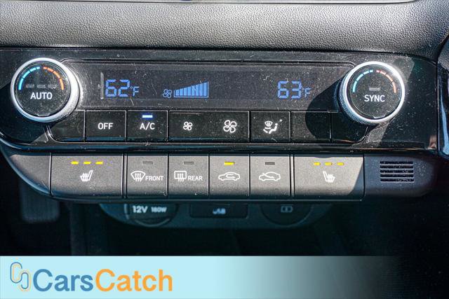 Used 2025 Hyundai Elantra SEL image 40