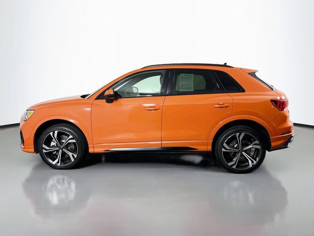 Used 2023 Audi Q3 2.0T Premium Plus w/ Premium Plus Package AWD/4WD image 4