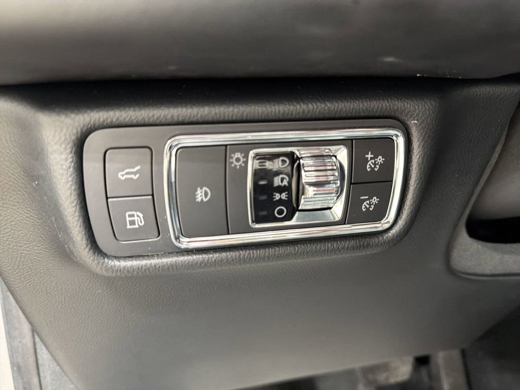 Used 2021 Lincoln Aviator Grand Touring w/ Equipment Group 302A AWD/4WD image 15