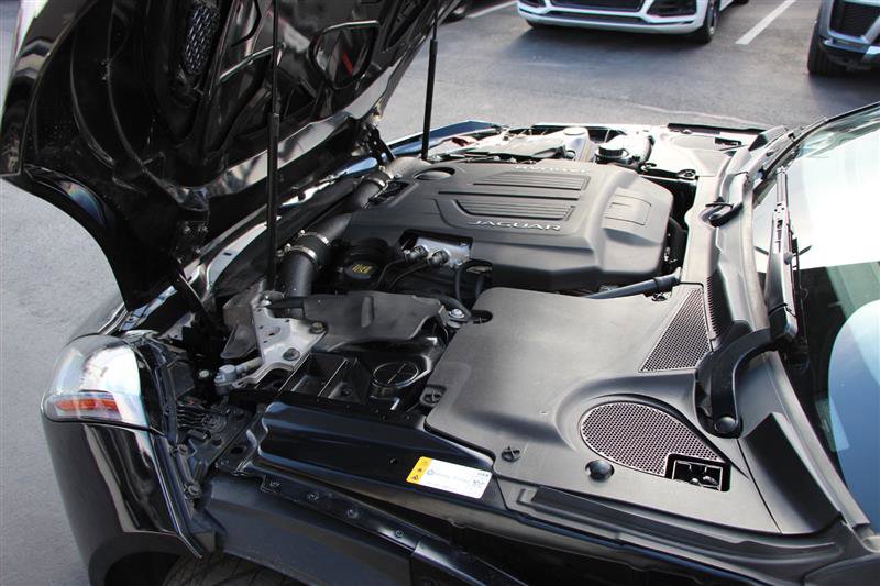 Used 2016 Jaguar F-TYPE R AWD/4WD image 21