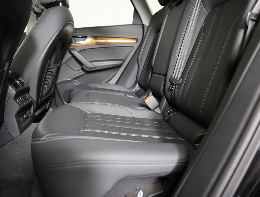 Used 2021 Audi Q5 2.0T Premium Plus AWD/4WD image 10