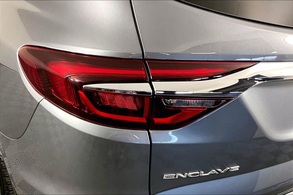 Certified 2021 Buick Enclave Avenir w/ Avenir Technology Package FWD image 23